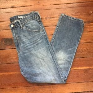 Gap 1969 boyfriend jeans